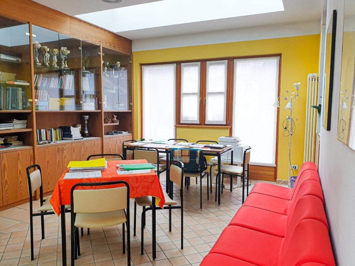 Hotel Fior Di Monte カスポッジョ エクステリア 写真