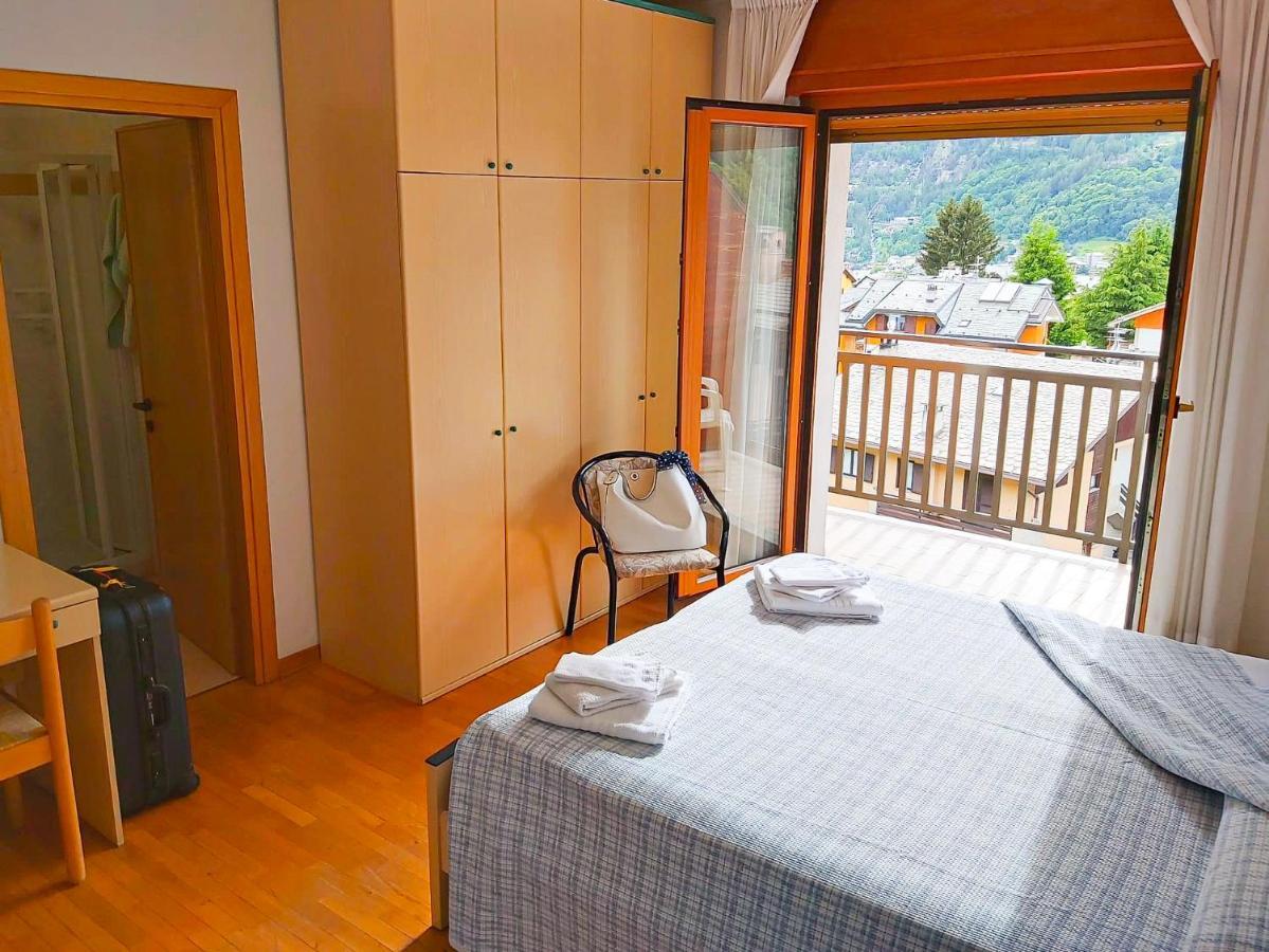 Hotel Fior Di Monte カスポッジョ エクステリア 写真