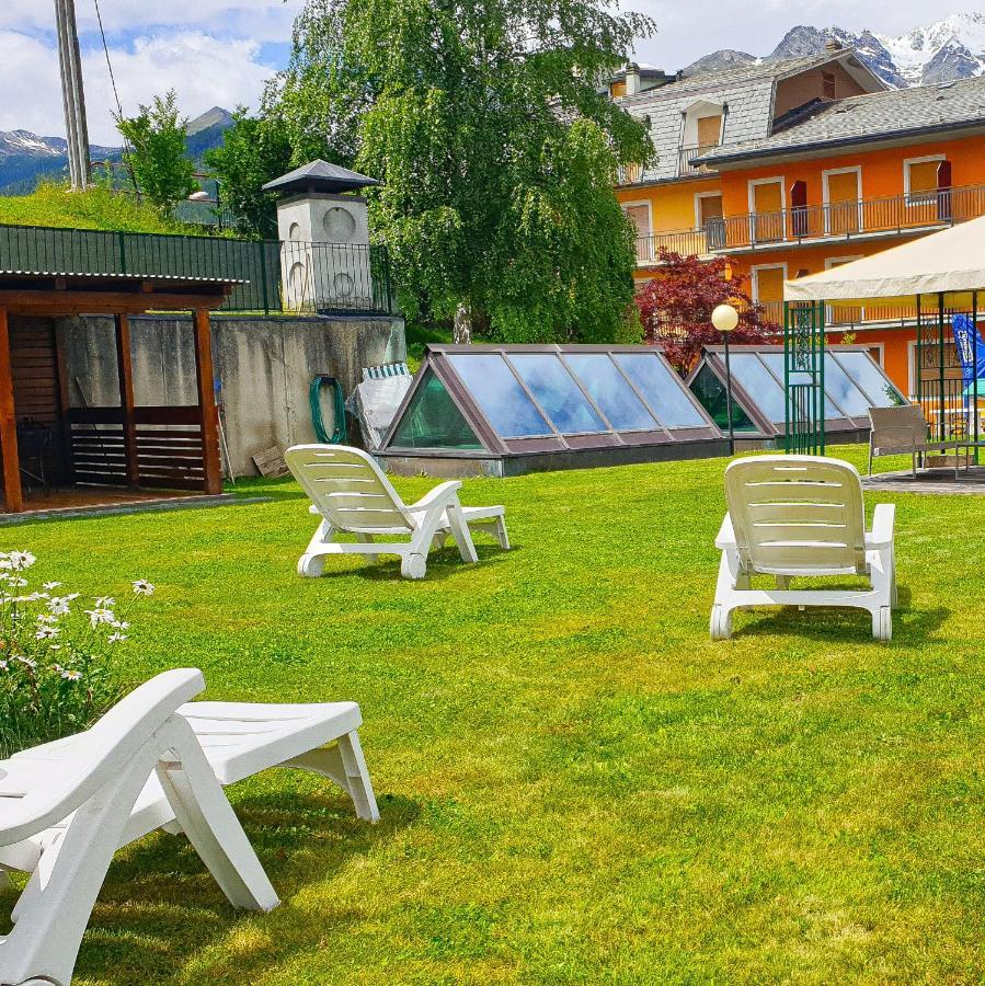 Hotel Fior Di Monte カスポッジョ エクステリア 写真
